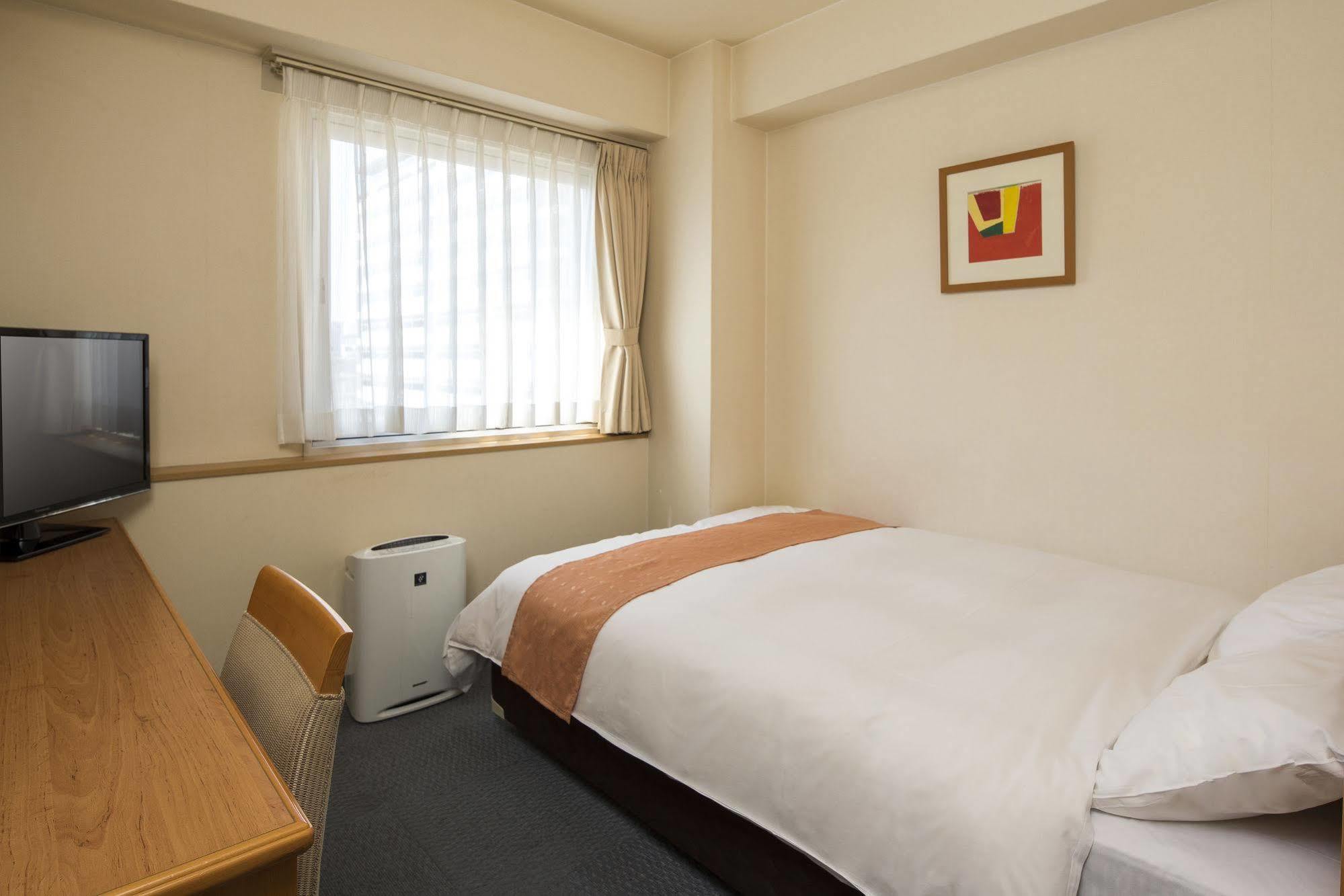 Chisun Inn Osaka Hommachi Екстер'єр фото